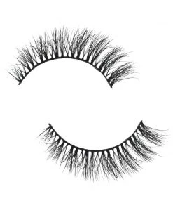 The Crème Shop 3D Faux Mink Lashes In "Itty Bitty" Makeup