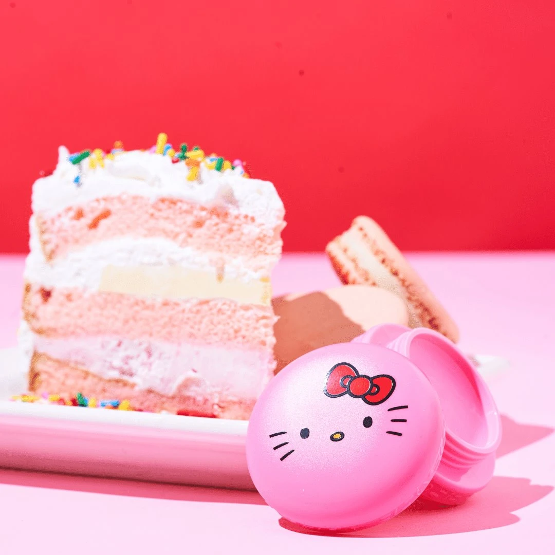 The Crème Shop X Sanrio Hello Kitty Macaron Lip Balm - Icing On The Cake 2 The Crème Shop X Sanrio Hello Kitty Macaron Lip Balm - Icing On The Cake