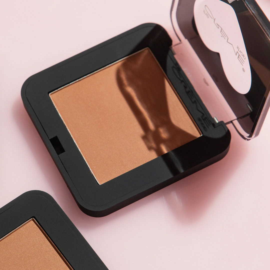 The Crème Shop "PCH" Powder Bronzer Makeup The Crème Shop "PCH" Powder Bronzer Makeup