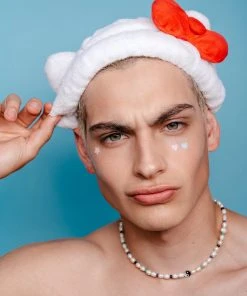 The Crème Shop X Sanrio New Arrivals Plush Spa Headband With Hello Kitty's Signature Bow | Cruelty-Free & Vegan